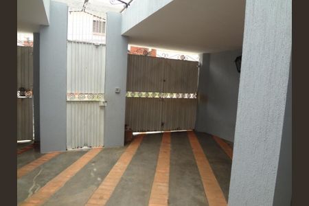 Casa à venda com 271m², 3 quartos e 2 vagas