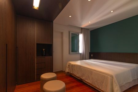 Apartamento à venda com 90m², 2 quartos e 2 vagasSuíte