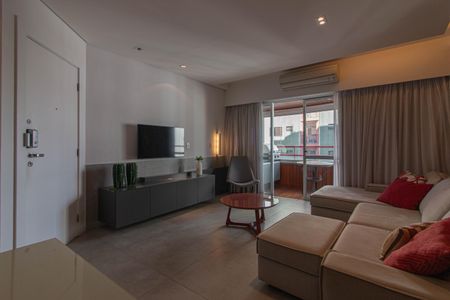 Apartamento à venda com 90m², 2 quartos e 2 vagasSala