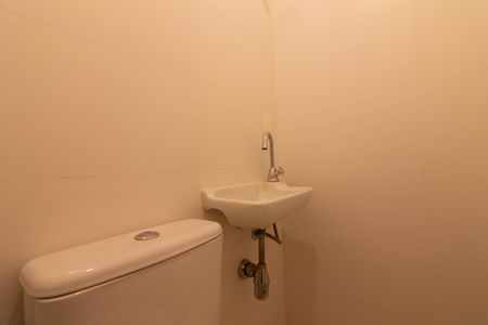 Apartamento à venda com 90m², 2 quartos e 2 vagasBanheiro de serviço