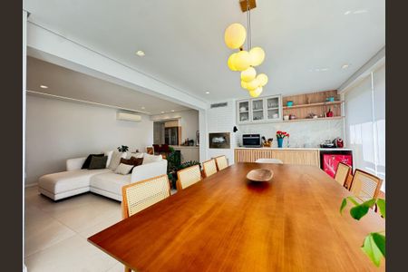 Apartamento à venda com 136m², 3 quartos e 2 vagas