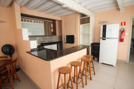 Apartamento à venda com 124m², 3 quartos e sem vagaÁrea comum - Salão de festas