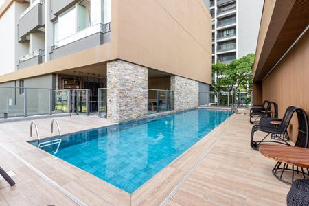 Studio à venda com 29m², 1 quarto e sem vagaÁrea comum - Piscina