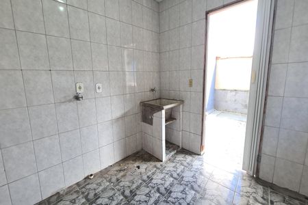Casa de condomínio à venda com 30m², 2 quartos e 1 vagaÁrea de Serviço