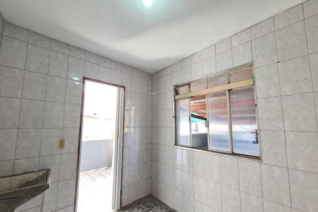 Casa de condomínio à venda com 30m², 2 quartos e 1 vagaÁrea de Serviço