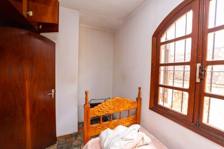 Casa à venda com 175m², 3 quartos e 2 vagas Casa à venda com 175m², 3 quartos e 2 vagasQuarto 2