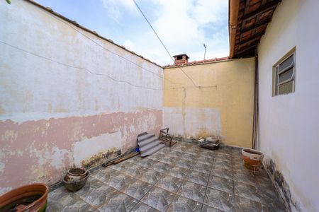 Casa à venda com 175m², 3 quartos e 2 vagas Casa à venda com 175m², 3 quartos e 2 vagasQuintal