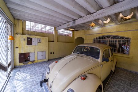 Casa à venda com 175m², 3 quartos e 2 vagas Casa à venda com 175m², 3 quartos e 2 vagasGaragem