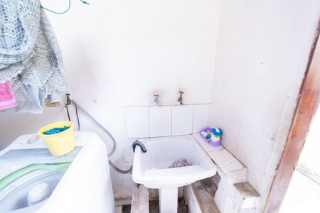 Casa à venda com 175m², 3 quartos e 2 vagas Casa à venda com 175m², 3 quartos e 2 vagasÁrea de Serviço