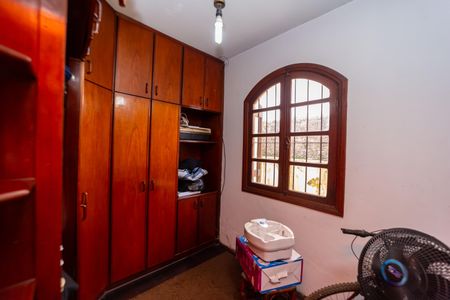 Casa à venda com 175m², 3 quartos e 2 vagas Casa à venda com 175m², 3 quartos e 2 vagasQuarto 1