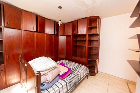 Casa à venda com 175m², 3 quartos e 2 vagas Casa à venda com 175m², 3 quartos e 2 vagasQuarto 3