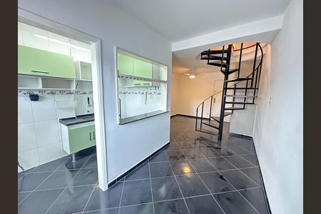 Sala de apartamento para alugar com 1 quarto, 45m² em Centro, São Vicente