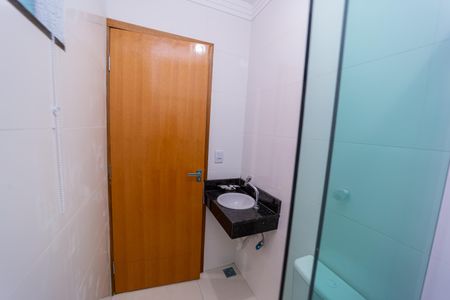 Casa à venda com 109m², 3 quartos e 2 vagas Casa à venda com 109m², 3 quartos e 2 vagasBanheiro