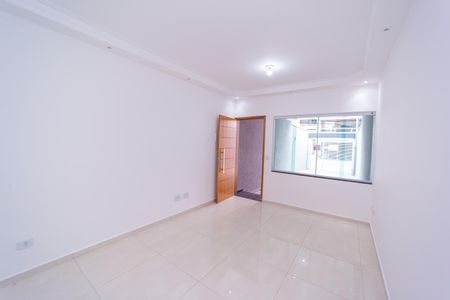 Sala de casa à venda com 3 quartos, 109m² em Vila Nhocuné, São Paulo