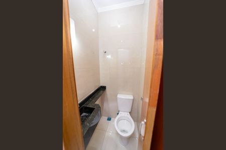 Casa à venda com 109m², 3 quartos e 2 vagas Casa à venda com 109m², 3 quartos e 2 vagasLavabo