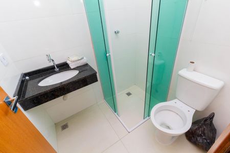 Casa à venda com 109m², 3 quartos e 2 vagas Casa à venda com 109m², 3 quartos e 2 vagasBanheiro da Suíte