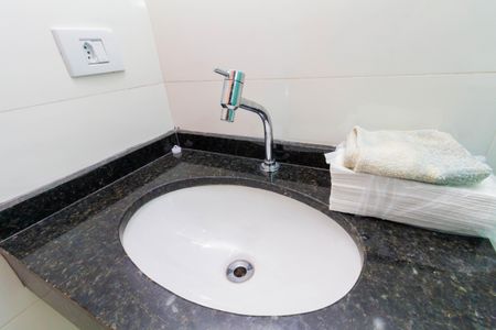 Casa à venda com 109m², 3 quartos e 2 vagas Casa à venda com 109m², 3 quartos e 2 vagasBanheiro da Suíte