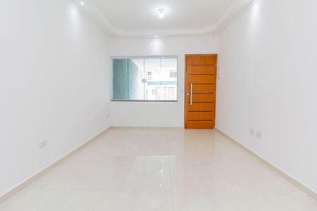 Casa à venda com 109m², 3 quartos e 2 vagas Casa à venda com 109m², 3 quartos e 2 vagasSala