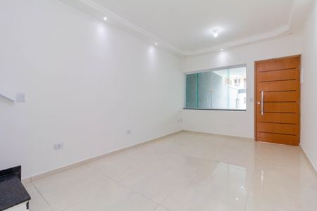 Casa à venda com 109m², 3 quartos e 2 vagas Casa à venda com 109m², 3 quartos e 2 vagasSala