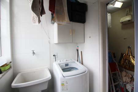 Apartamento à venda com 62m², 2 quartos e 1 vagaÁrea de Serviço