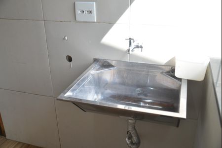 Apartamento à venda com 130m², 2 quartos e 1 vagaÁrea de Serviço