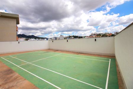 Apartamento à venda com 132m², 2 quartos e 3 vagasÁrea comum - Quadra