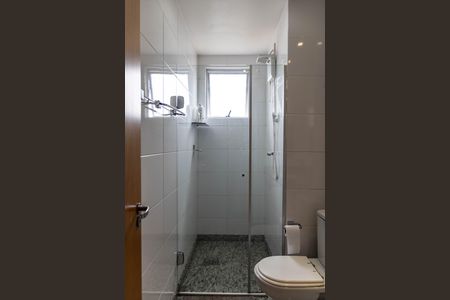 Apartamento à venda com 132m², 2 quartos e 3 vagasBanheiro Social