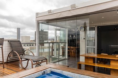 Apartamento à venda com 132m², 2 quartos e 3 vagasÁrea comum - Piscina