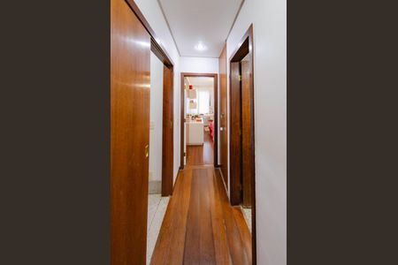 Apartamento à venda com 185m², 4 quartos e 4 vagasCorredor