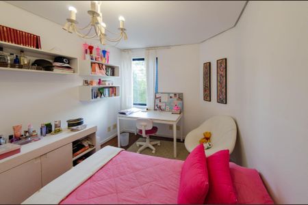 Apartamento à venda com 185m², 4 quartos e 4 vagasQuarto 3