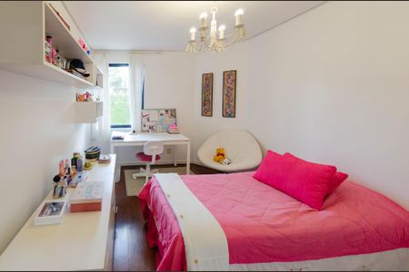 Apartamento à venda com 185m², 4 quartos e 4 vagasQuarto 3