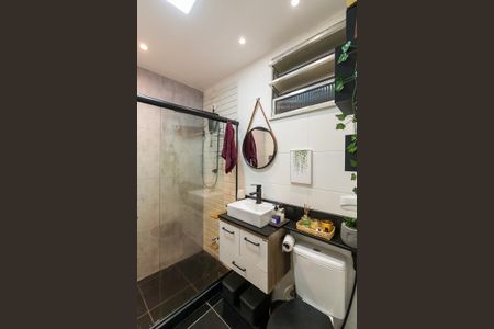 Casa à venda com 100m², 2 quartos e 1 vagaBanheiro