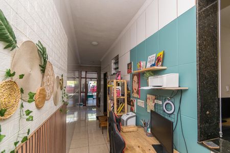 Casa à venda com 100m², 2 quartos e 1 vagaÁrea de Serviço