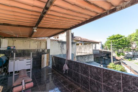 Casa à venda com 100m², 2 quartos e 1 vagaTerraço