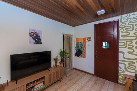 Casa à venda com 100m², 2 quartos e 1 vagaSala