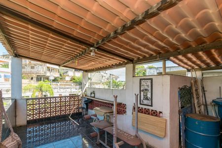 Casa à venda com 100m², 2 quartos e 1 vagaTerraço