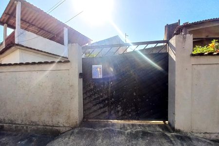Casa à venda com 100m², 2 quartos e 1 vagaFachada