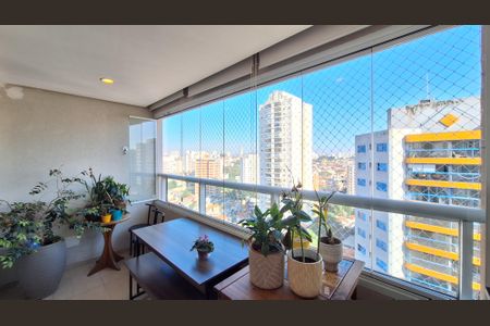 Apartamento à venda com 119m², 3 quartos e 2 vagasVaranda