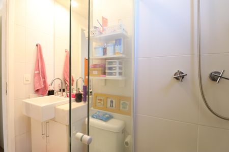 Apartamento à venda com 119m², 3 quartos e 2 vagasBanheiro da Suíte 1