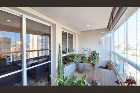 Apartamento à venda com 119m², 3 quartos e 2 vagasVaranda