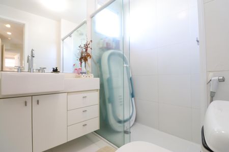 Apartamento à venda com 119m², 3 quartos e 2 vagasBanheiro da Suíte 2