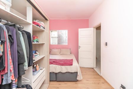 Casa à venda com 100m², 4 quartos e sem vaga Casa à venda com 100m², 4 quartos e sem vagaQuarto 1