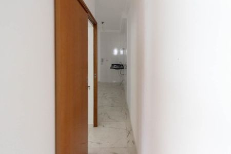 Apartamento para alugar com 35m², 2 quartos e sem vaga Apartamento para alugar com 35m², 2 quartos e sem vagaCorredor