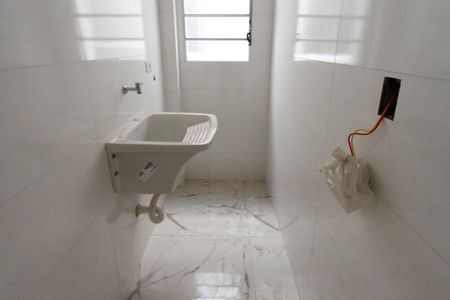 Apartamento para alugar com 35m², 2 quartos e sem vaga Apartamento para alugar com 35m², 2 quartos e sem vagaÁrea de Serviço