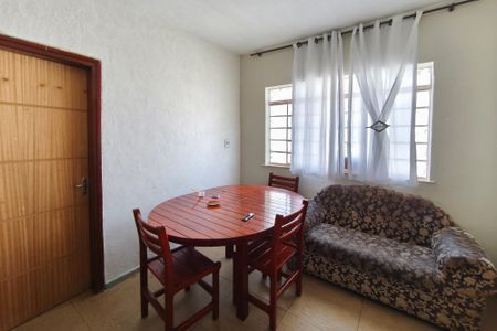 Sala de casa para alugar com 3 quartos, 300m² em Jardim do Lago, Campinas