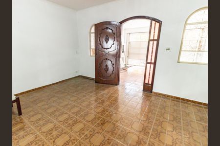 Casa à venda com 125m², 3 quartos e 2 vagasSala
