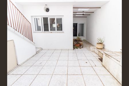 Casa à venda com 125m², 3 quartos e 2 vagasQuintal