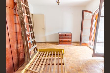 Casa à venda com 125m², 3 quartos e 2 vagasSuíte