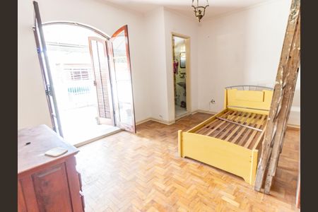 Casa à venda com 125m², 3 quartos e 2 vagasSuíte