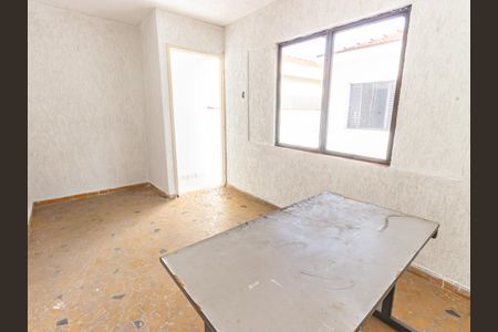 Casa à venda com 125m², 3 quartos e 2 vagasQuarto - Edícula